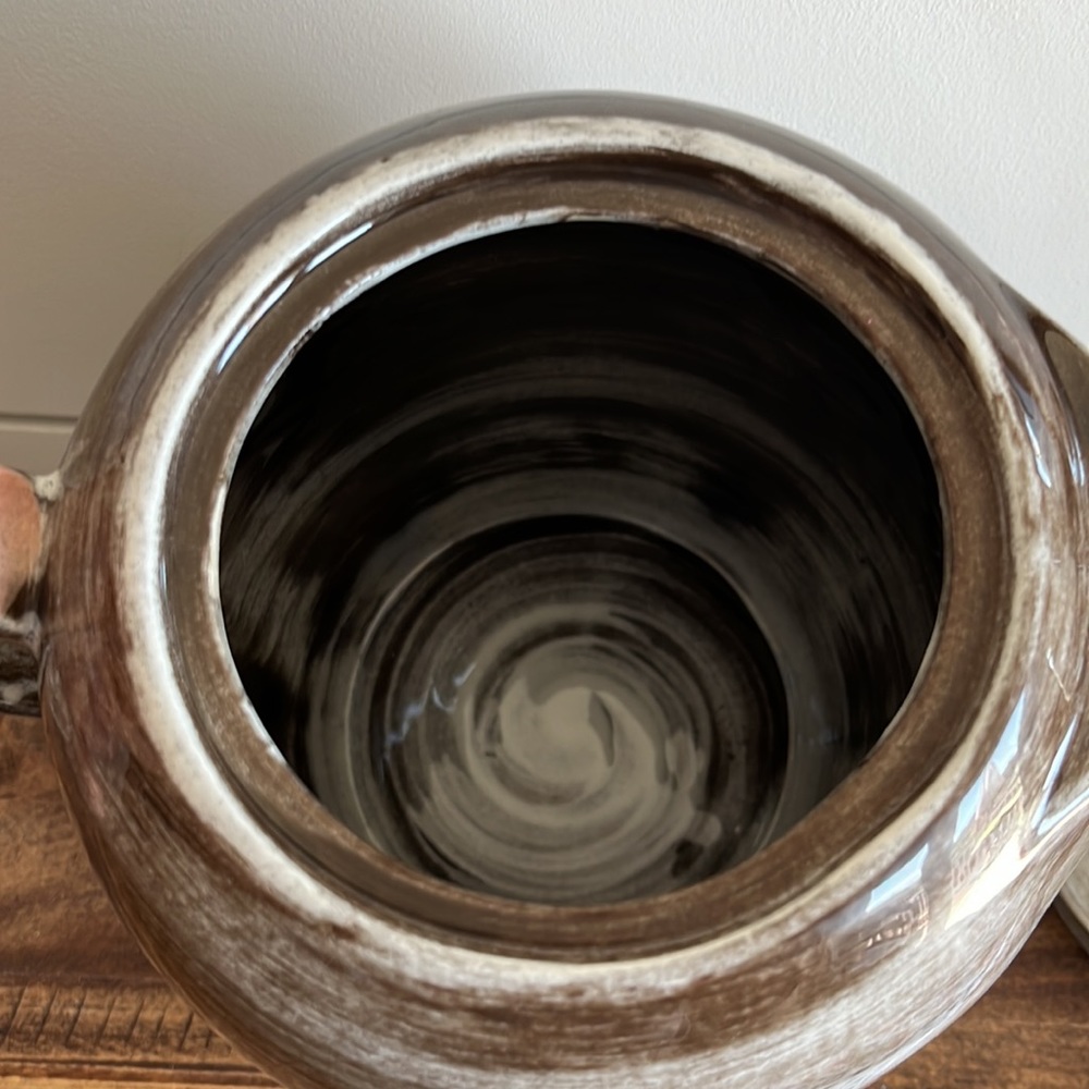 Santa Anita Vreni Teapot - Picture 3 of 5